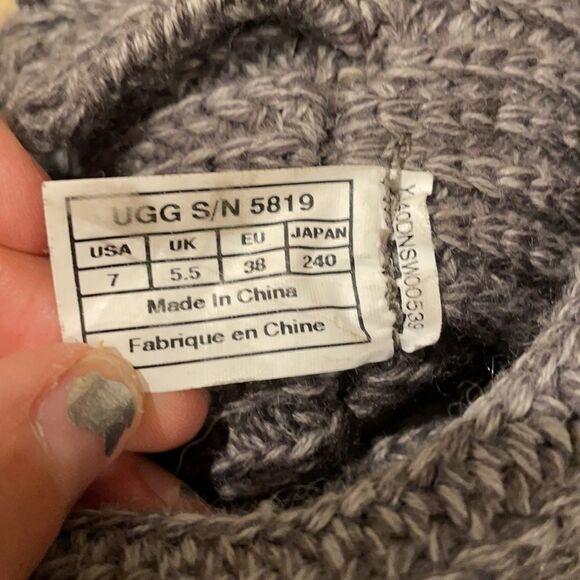 UGG gray cardy boots - Picture 10 of 11